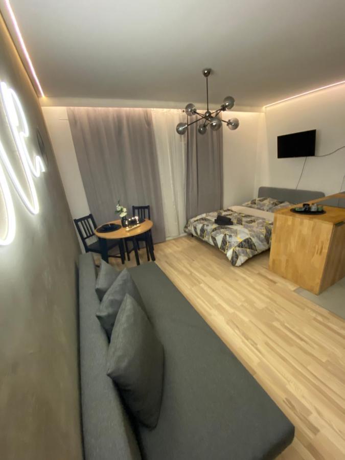 Love Glow Studio Krakow Bagian luar foto